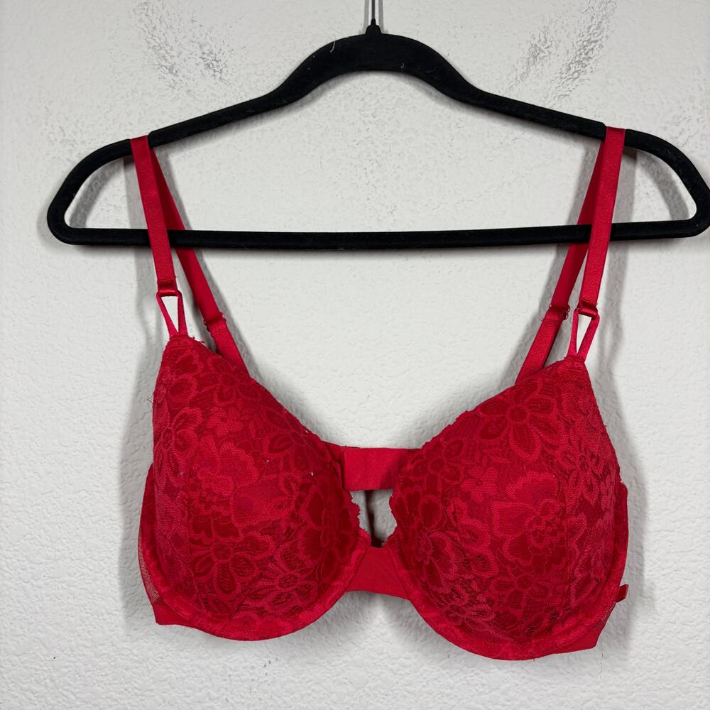 Victoria’s Secret 36D Lined Demi Bra Red Lace Underwired Adjustable Straps